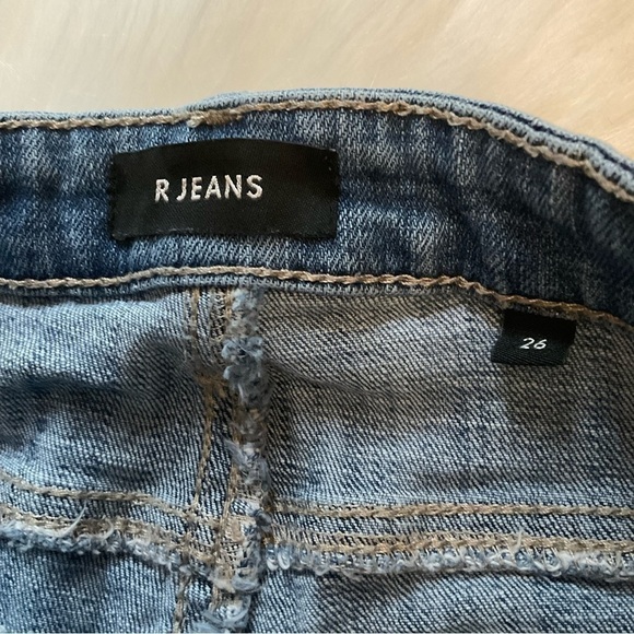 R Jeans Distressed Jeans Size 26 - Picture 6 of 6